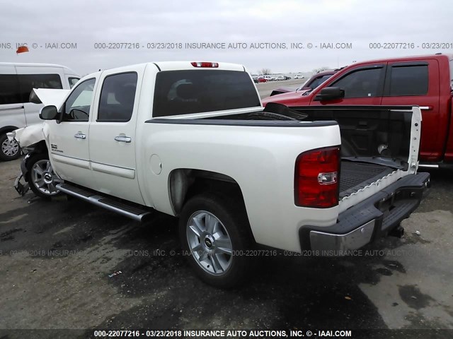 3GCPCSE08DG129888 - 2013 CHEVROLET SILVERADO C1500 LT WHITE photo 3