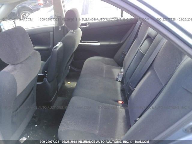 JTDBE32K840260310 - 2004 TOYOTA CAMRY LE/XLE BLUE photo 8