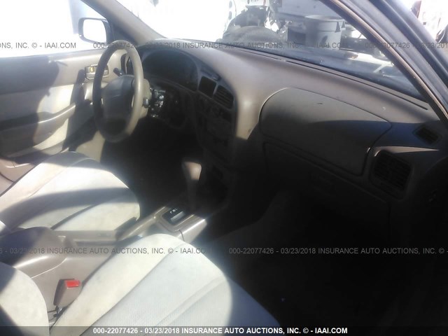 4T1BG12K1TU909608 - 1996 TOYOTA CAMRY DX/LE/XLE შავი ფოტო 5