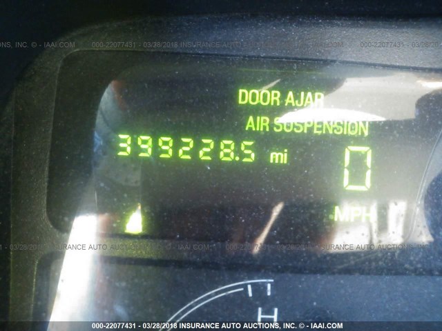 1LNHM81W54Y608060 - 2004 LINCOLN TOWN CAR EXECUTIVE/SIGNATURE ოქროსფერი ფოტო 7