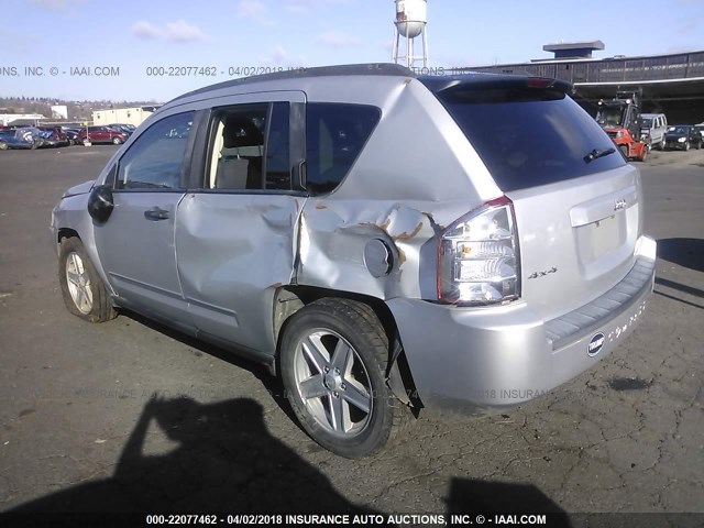 1J8FF47W78D538038 - 2008 JEEP COMPASS SPORT SILVER photo 3