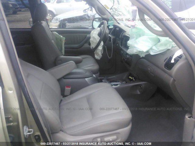5TDZT38A75S239580 - 2005 TOYOTA SEQUOIA LIMITED GOLD photo 5