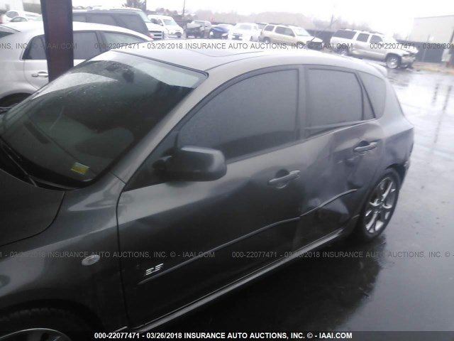 JM1BK343971615255 - 2007 MAZDA 3 HATCHBACK GRAY photo 6