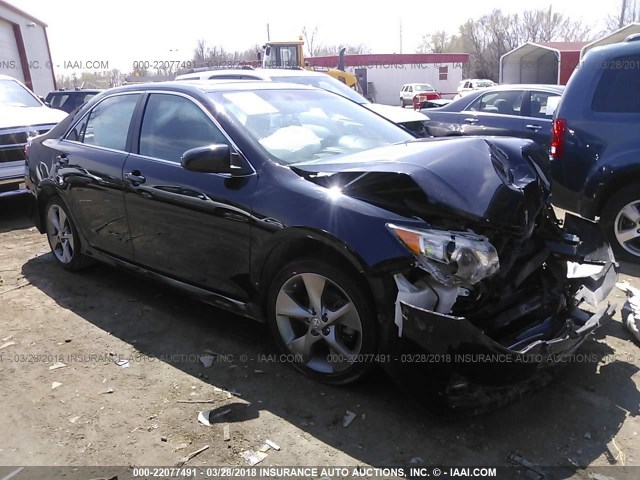 4T1BF1FK0CU202125 - 2012 TOYOTA CAMRY SE/LE/XLE Черный фото 1