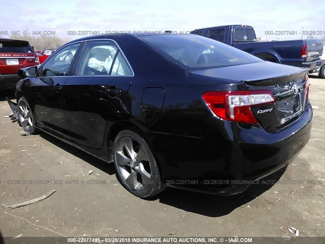 4T1BF1FK0CU202125 - 2012 TOYOTA CAMRY SE/LE/XLE BLACK photo 3