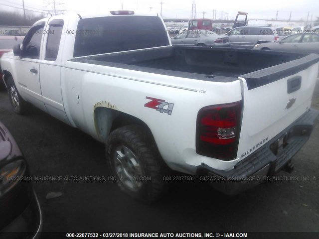 2GCEK19J481266350 - 2008 CHEVROLET SILVERADO K1500 WHITE photo 3