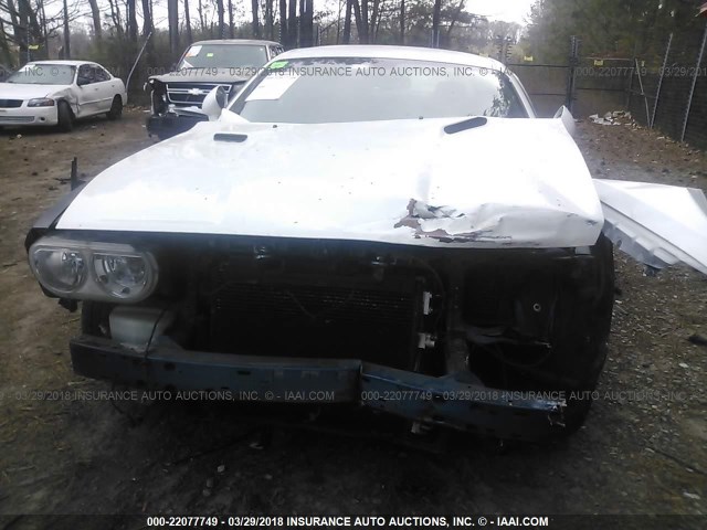 2C3CDYAG5DH736949 - 2013 DODGE CHALLENGER SXT WHITE photo 6