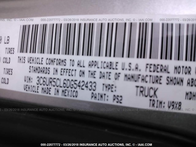 3C6UR5CL6DG542433 - 2013 RAM 2500 ST SILVER photo 9