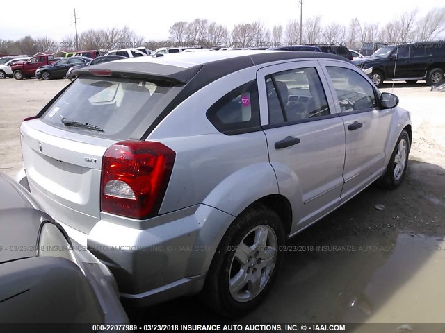 1B3HB48B58D652001 - 2008 DODGE CALIBER SXT SILVER photo 4