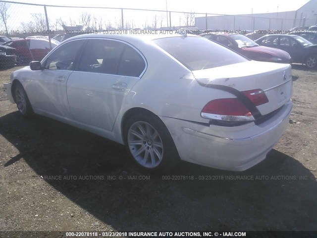 WBAHN83556DT27597 - 2006 BMW 750 LI WHITE photo 3