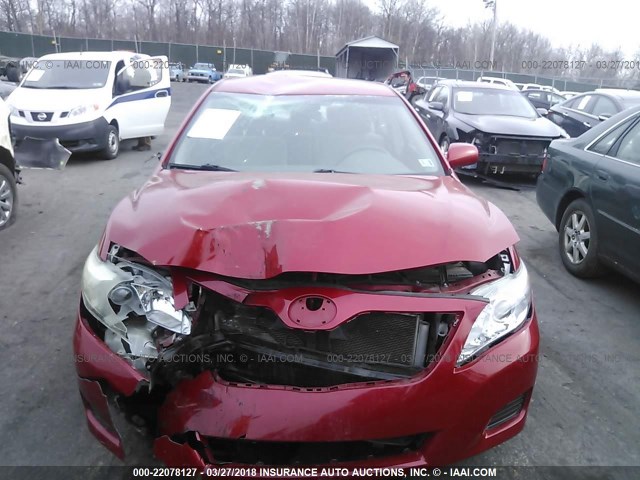 4T1BF3EK8AU512243 - 2010 TOYOTA CAMRY SE/LE/XLE Красный фото 6