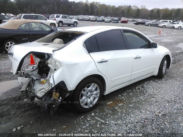 1N4AL21EX9N483049 - 2009 NISSAN ALTIMA 2.5/2.5S WHITE photo 4