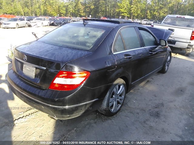 WDDGF54XX9R045561 - 2009 MERCEDES-BENZ C 300 BLACK photo 4