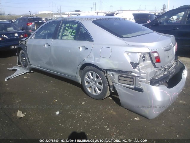 4T1BK46K57U542714 - 2007 TOYOTA CAMRY NEW GENERAT LE/XLE/SE SILVER photo 3