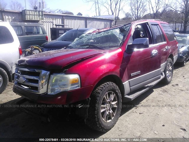 1FMFU16587LA25630 - 2007 FORD EXPEDITION XLT RED photo 2