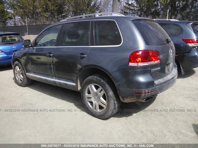 WVGZB77L07D025280 - 2007 VOLKSWAGEN TOUAREG V8 GRAY photo 3