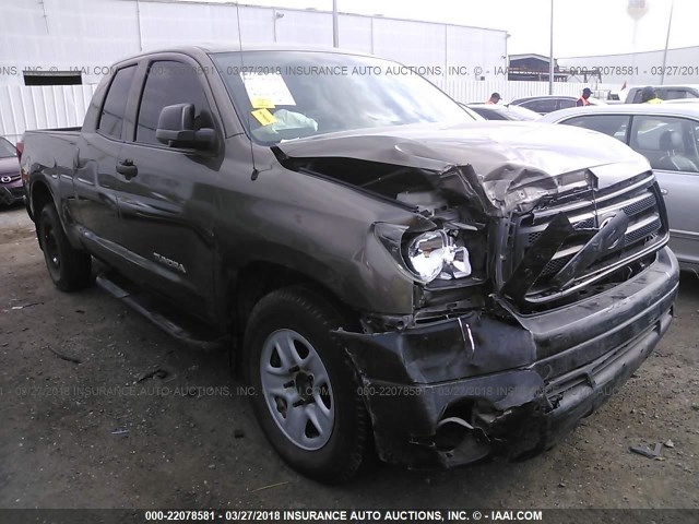 5TFRM5F18DX066611 - 2013 TOYOTA TUNDRA DOUBLE CAB SR5 GRAY photo 1