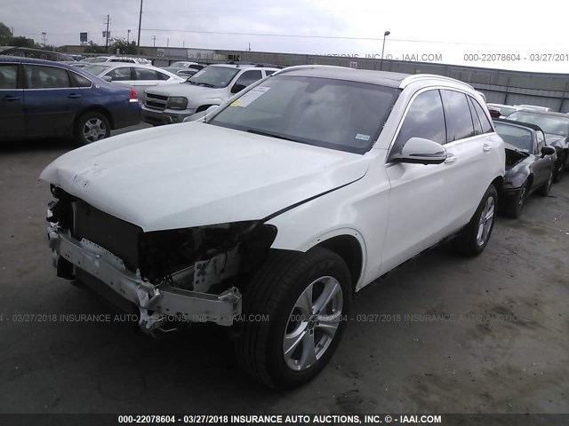 WDC0G4JB3JV044446 - 2018 MERCEDES-BENZ GLC 300 WHITE photo 2