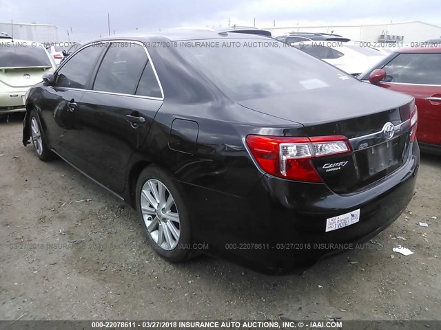 4T1BK1FK2DU527789 - 2013 TOYOTA CAMRY SE/XLE BLACK photo 3