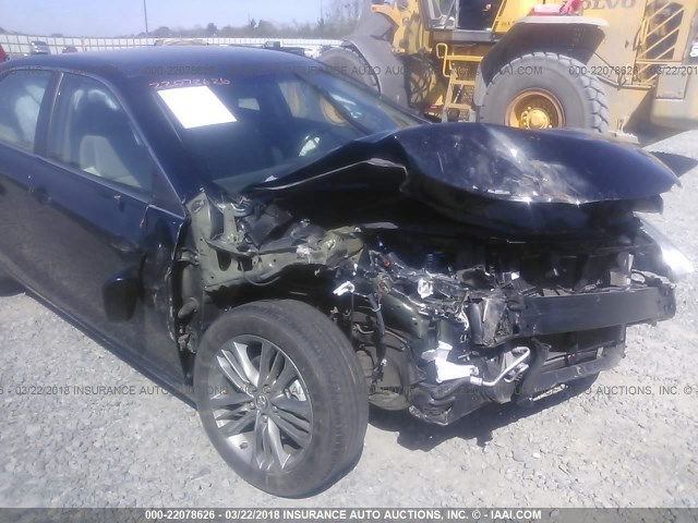 4T1BF1FK2GU574023 - 2016 TOYOTA CAMRY LE/XLE/SE/XSE GREEN photo 6