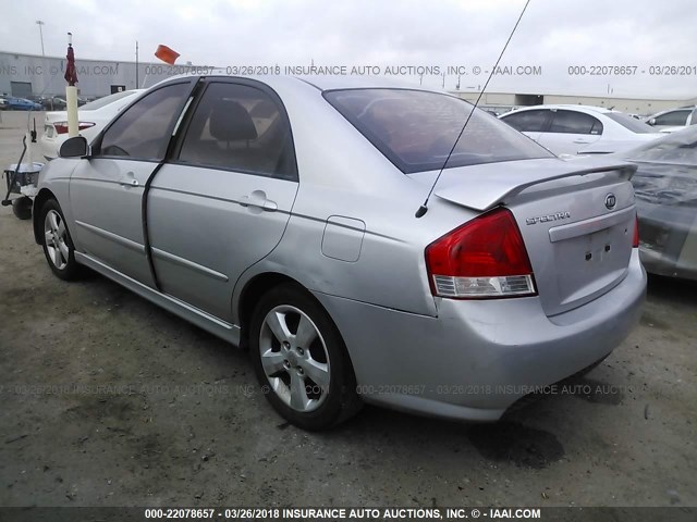 KNAFE221795022555 - 2009 KIA SPECTRA EX/LX/SX SILVER photo 3