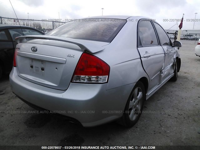 KNAFE221795022555 - 2009 KIA SPECTRA EX/LX/SX SILVER photo 4