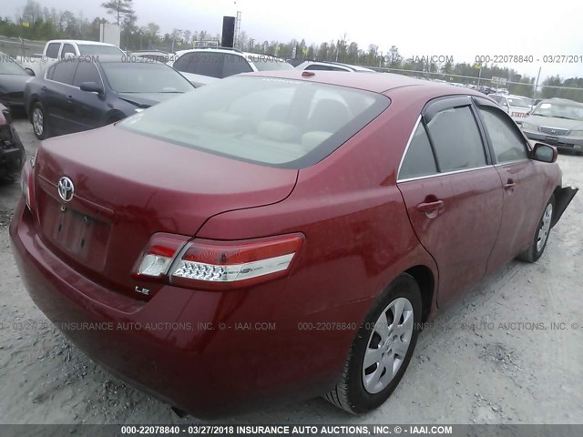 4T1BF3EKXBU178413 - 2011 TOYOTA CAMRY SE/LE/XLE Красный фото 4