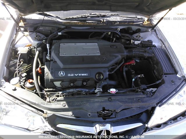 19UUA56683A075018 - 2003 ACURA 3.2TL SILVER photo 10