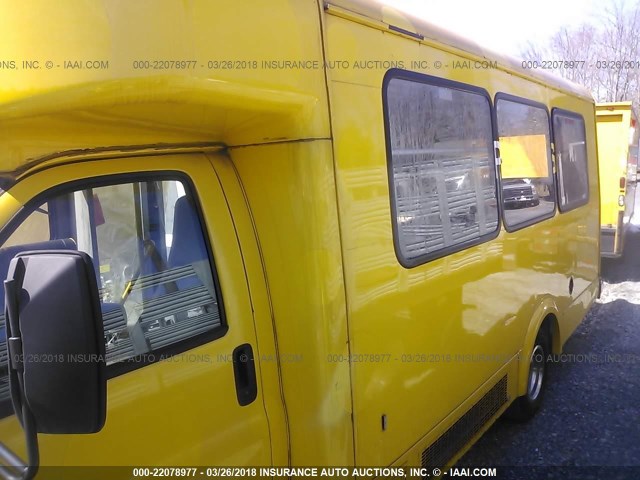 1GB6G5BG7D1125546 - 2013 CHEVROLET EXPRESS G4500  YELLOW photo 7