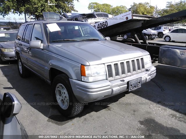 1J4GZ78S7VC606205 - 1997 JEEP GRAND CHEROKEE LIMITED/ORVIS SILVER photo 1