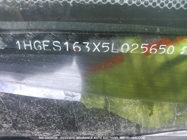 1HGES163X5L025650 - 2005 HONDA CIVIC DX VP ნაცრისფერი ფოტო 9