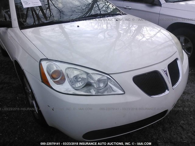 1G2ZG58N574205045 - 2007 PONTIAC G6 SE WHITE photo 6