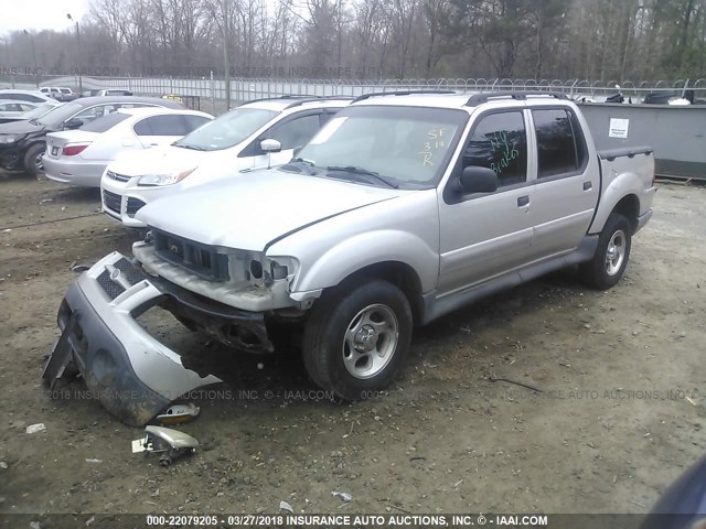 1FMZU67K95UA18045 - 2005 FORD EXPLORER SPORT TR  SILVER photo 2