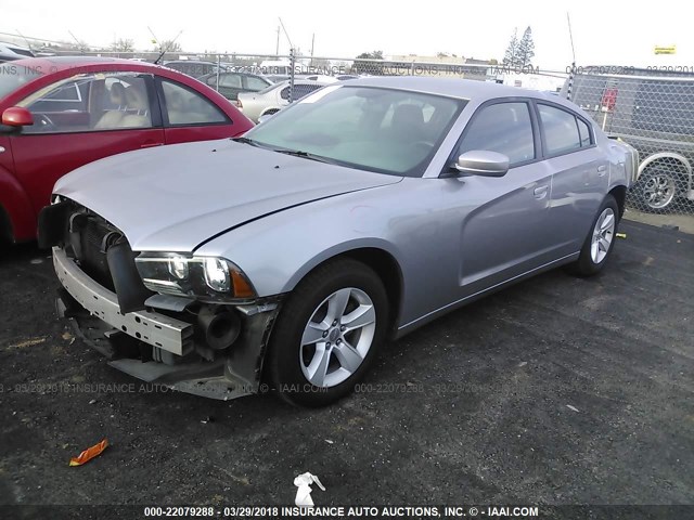 2C3CDXBG8EH226217 - 2014 DODGE CHARGER SE GRAY photo 2