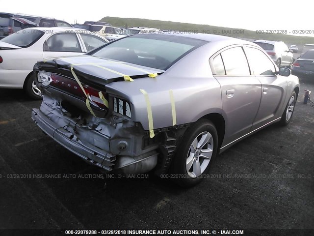 2C3CDXBG8EH226217 - 2014 DODGE CHARGER SE GRAY photo 4