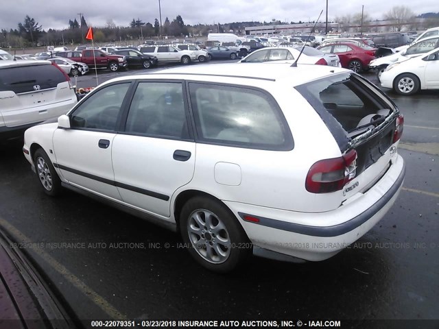 YV1VW2556YF579647 - 2000 VOLVO V40 თეთრი ფოტო 3