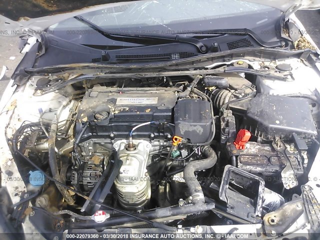 1HGCR2F55FA077971 - 2015 HONDA ACCORD SPORT 白色 照片 10