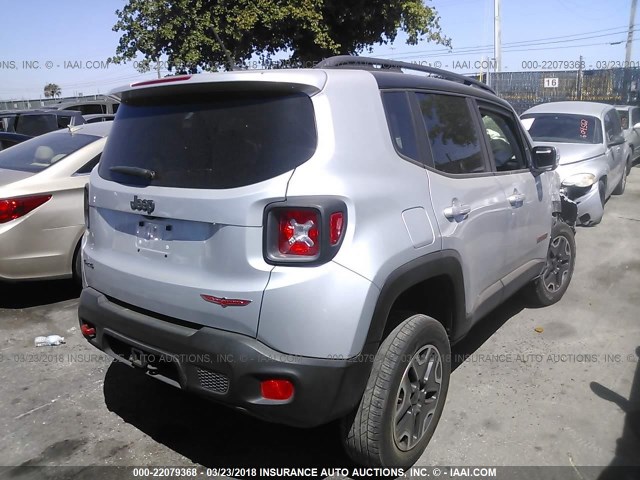 ZACCJBCTXFPC40980 - 2015 JEEP RENEGADE TRAILHAWK SILVER photo 4