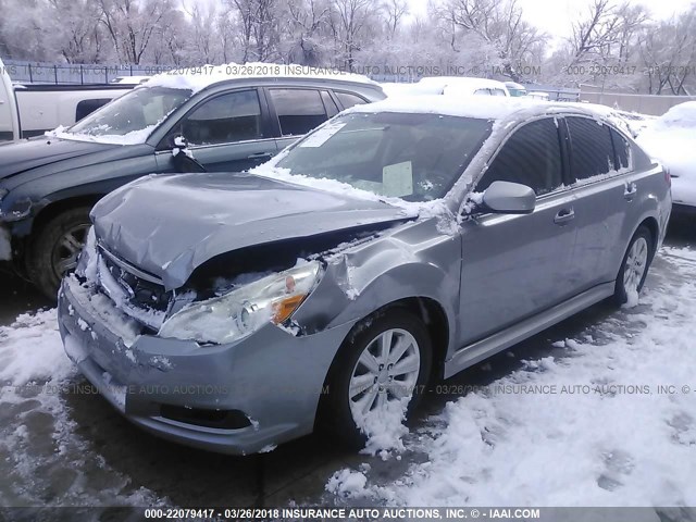 4S3BMCC66B3242095 - 2011 SUBARU LEGACY 2.5I PREMIUM SILVER photo 2