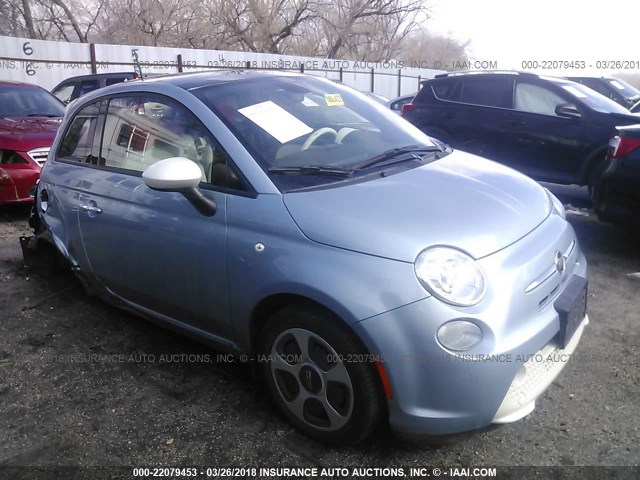 3C3CFFGE0FT541128 - 2015 FIAT 500 ELECTRIC Light Blue photo 1