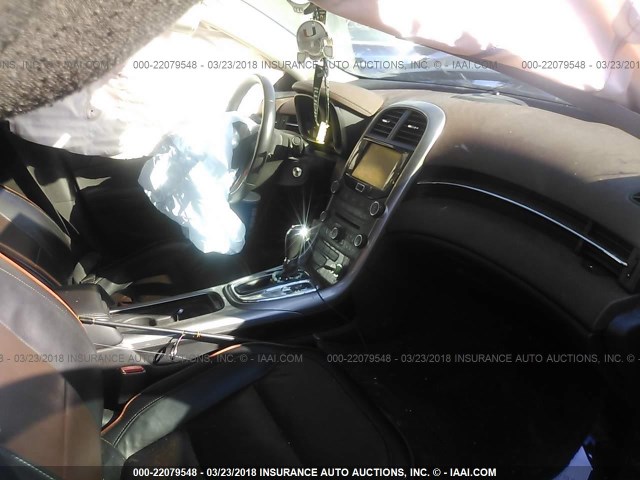 1G11H5SA6DF326798 - 2013 CHEVROLET MALIBU LTZ 棕色 照片 5