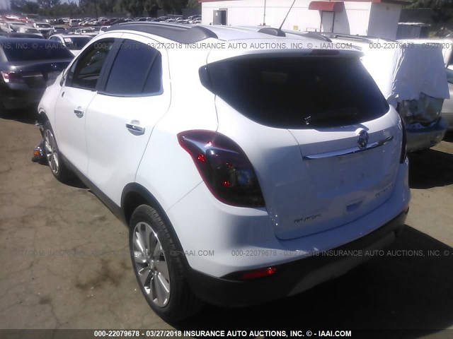 KL4CJASB0HB169508 - 2017 BUICK ENCORE PREFERRED WHITE photo 3