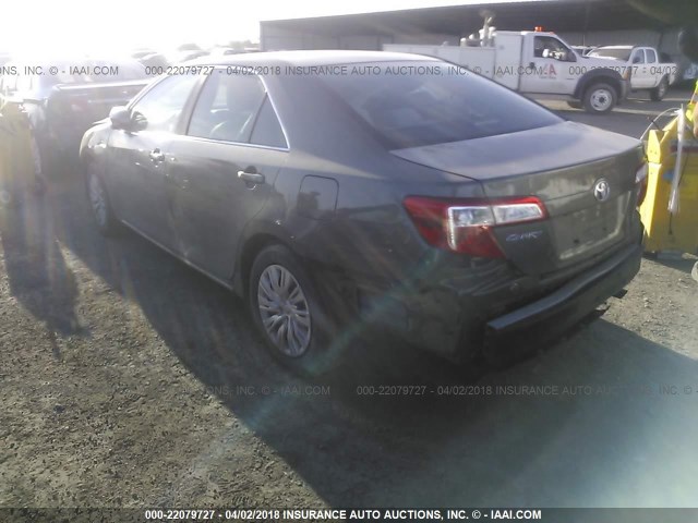 4T4BF1FKXER379063 - 2014 TOYOTA CAMRY L/SE/LE/XLE 灰色 照片 3