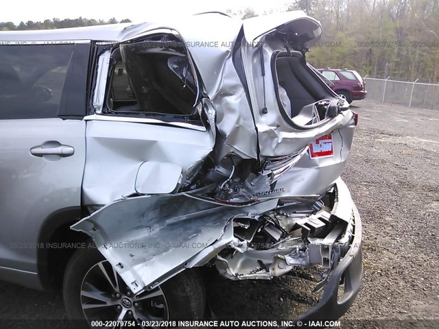 5TDZZRFH2JS241054 - 2018 TOYOTA HIGHLANDER LE/LE PLUS SILVER photo 6