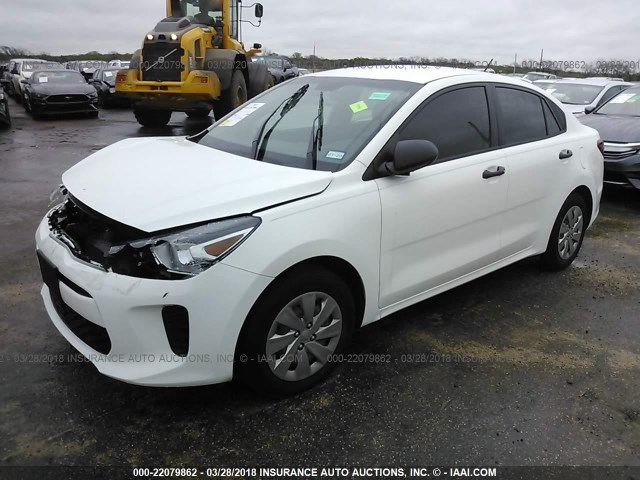 3KPA24AB4JE049636 - 2018 KIA RIO LX/S WHITE photo 2