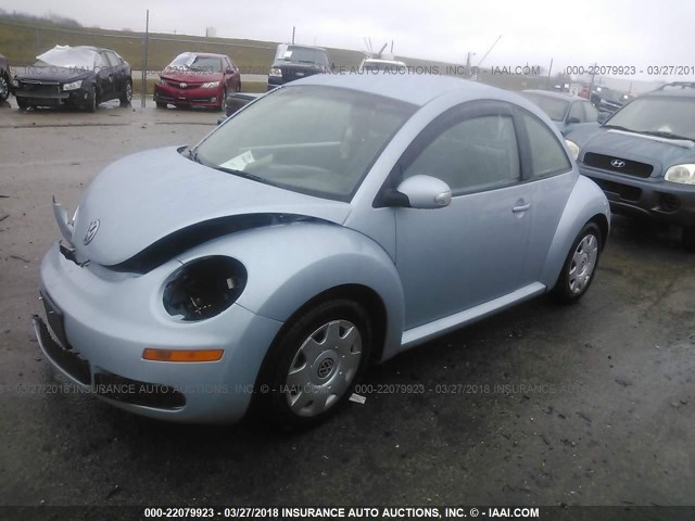 3VWPW3AG0AM020125 - 2010 VOLKSWAGEN NEW BEETLE 浅蓝色 照片 2