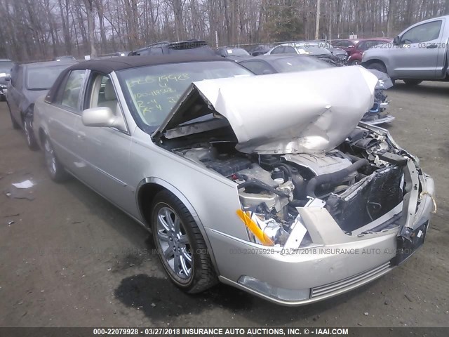 1G6KD57Y08U173109 - 2008 CADILLAC DTS GOLD photo 1