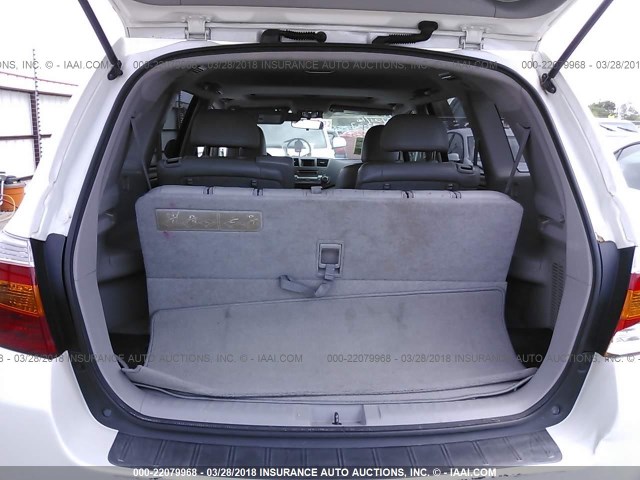 5TDKK3EH8AS013628 - 2010 TOYOTA HIGHLANDER SE WHITE photo 8