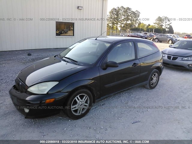 3FAFP3130YR205500 - 2000 FORD FOCUS ZX3 BLACK photo 2