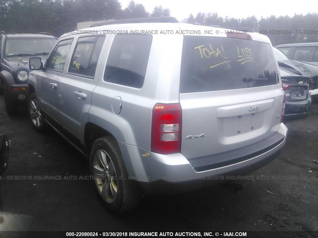 1J4NF1GB0BD211559 - 2011 JEEP PATRIOT SPORT SILVER photo 3